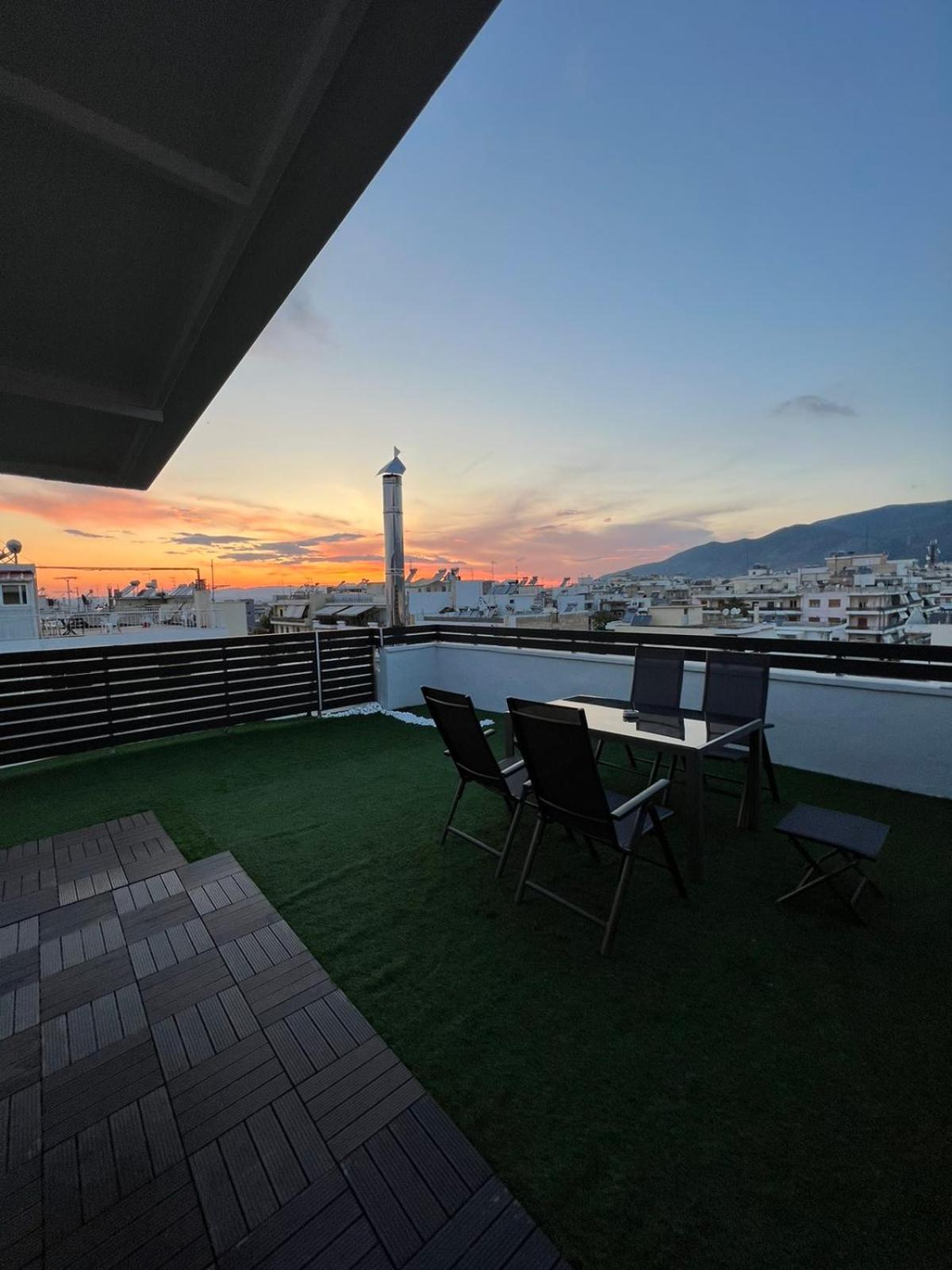 Loft Spa Greece - Enjoy Our Jacuzzi Calamata Exterior foto
